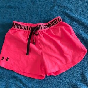 Hot pink Under Armour shorts- youth medium- only worn a few times
